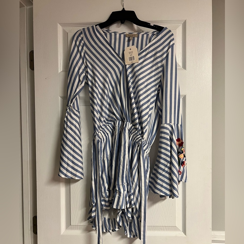 Wonderly XS Romper NWT